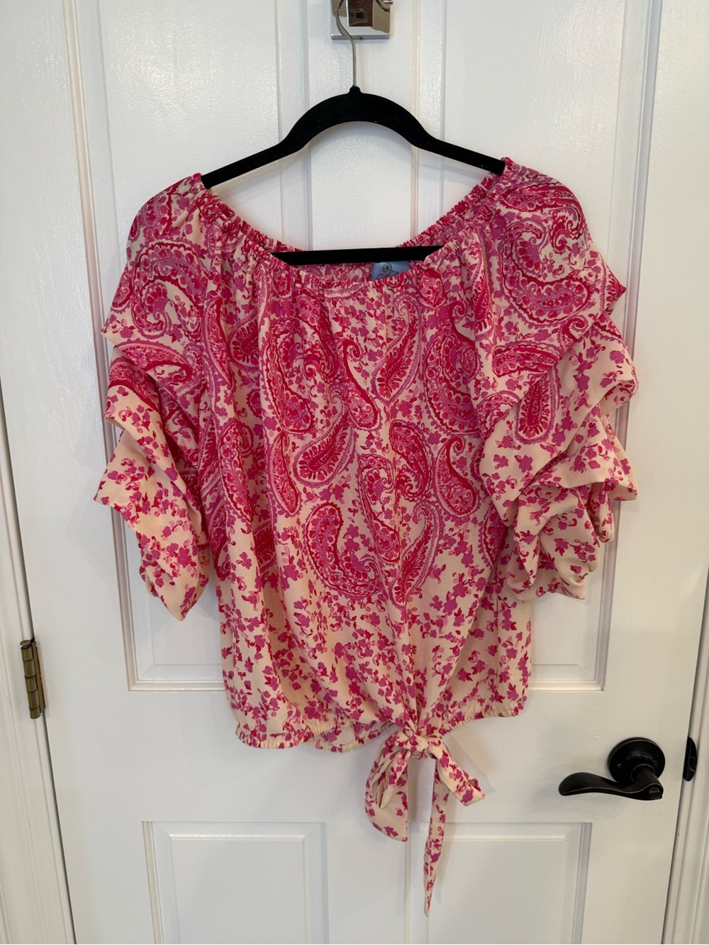 Cece Pink Paisley Tie-Hem Ruffle Blouse